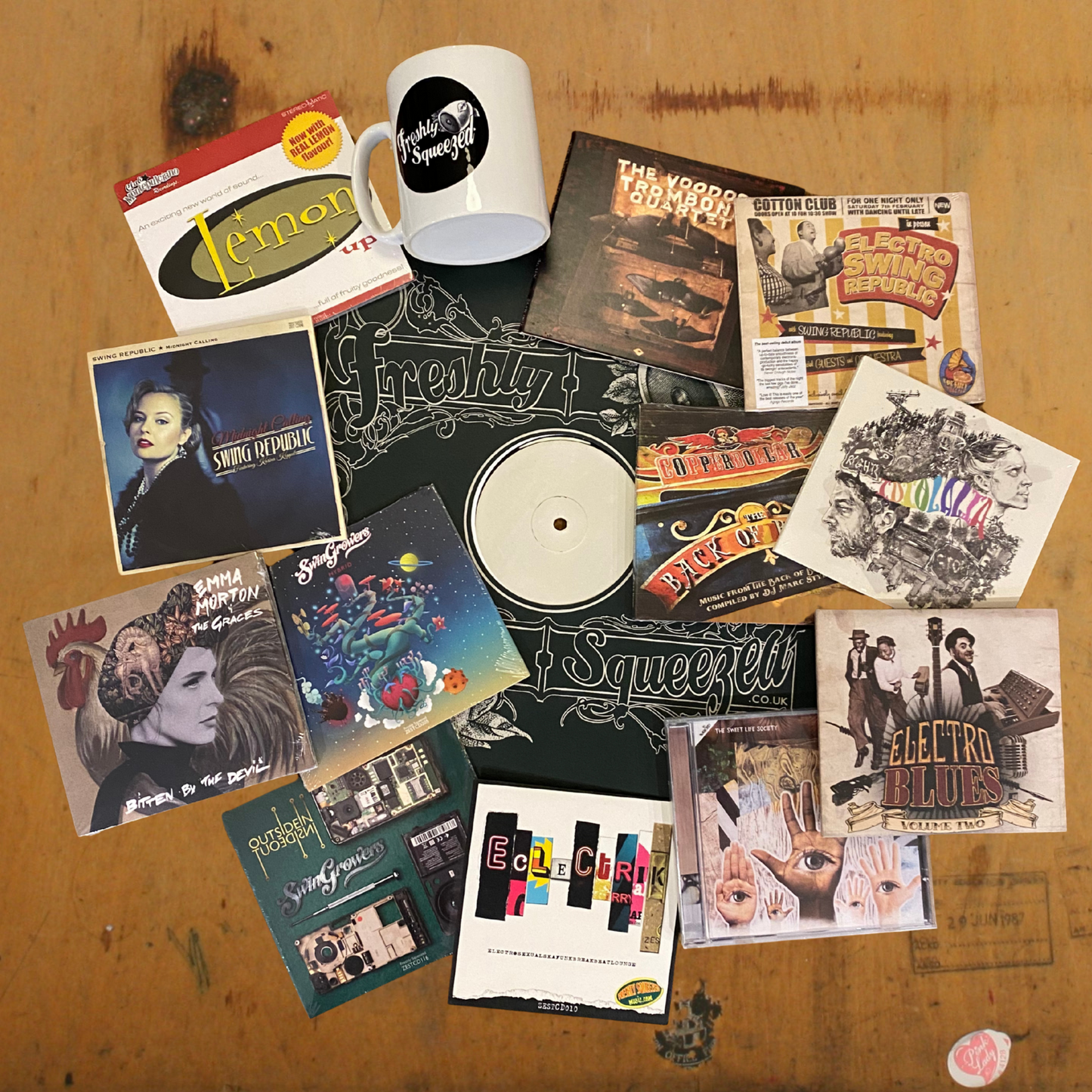 Elle & The Pocket Belles - What's a Girl to Do... (Limited Edition Clear Red Vinyl)